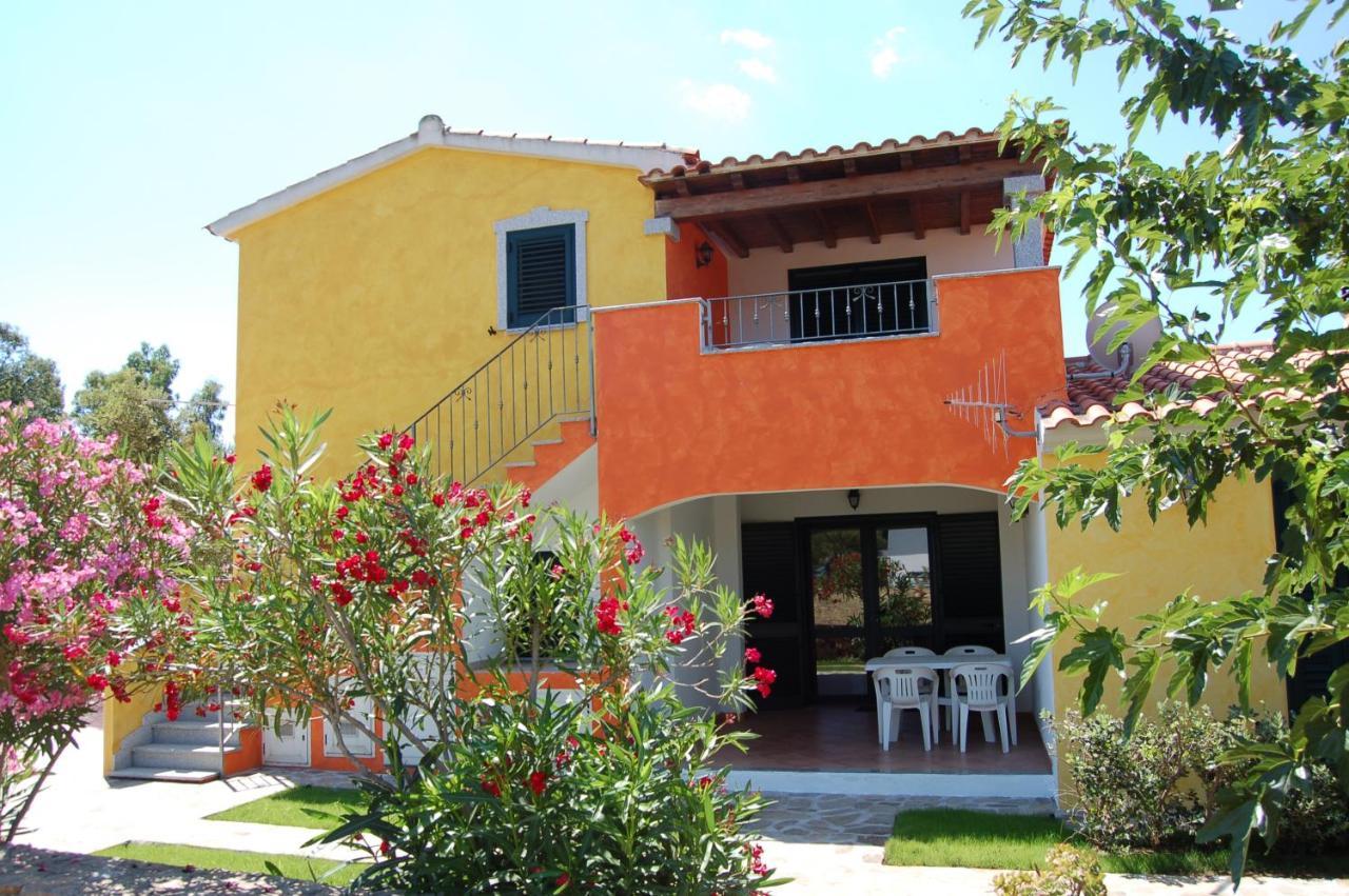 Apartmán Via Costantino Budoni Exteriér fotografie