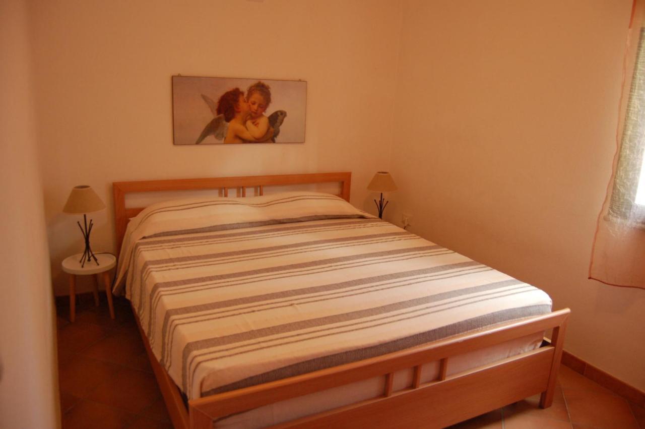 Apartmán Via Costantino Budoni Exteriér fotografie