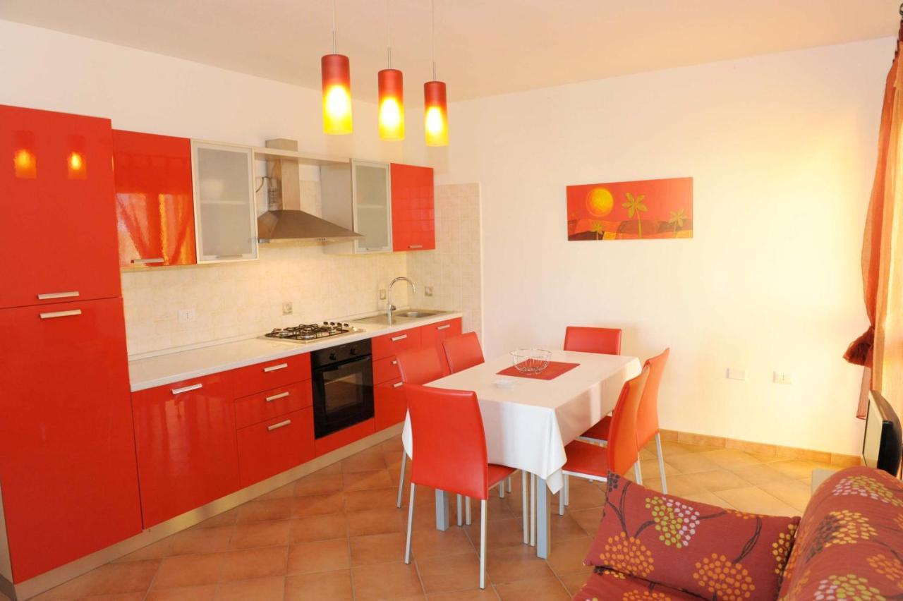 Apartmán Via Costantino Budoni Exteriér fotografie