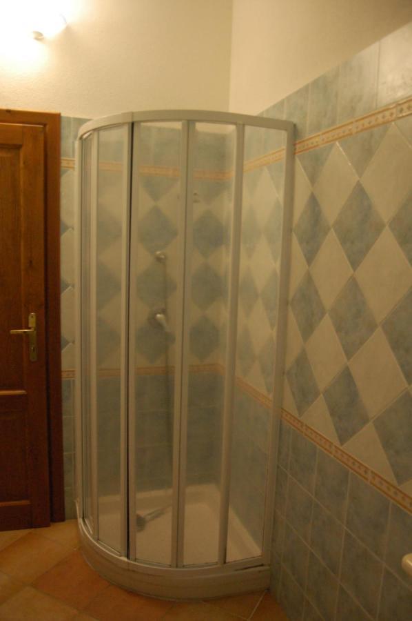 Apartmán Via Costantino Budoni Exteriér fotografie