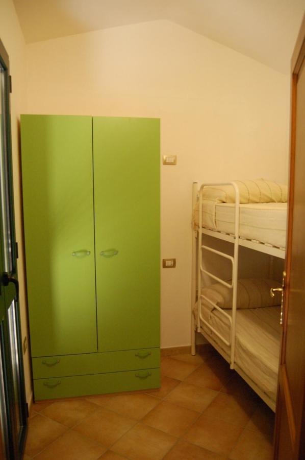 Apartmán Via Costantino Budoni Exteriér fotografie